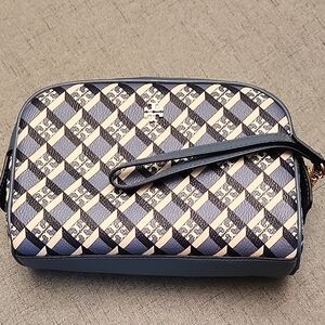 Tory Burch Blue and Cream Patterned Women's Essentials Bag
